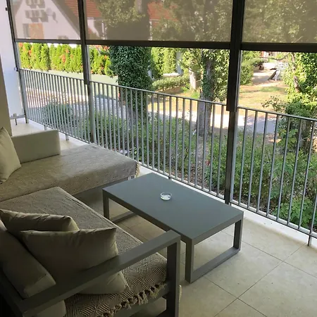 Portside Apartman *